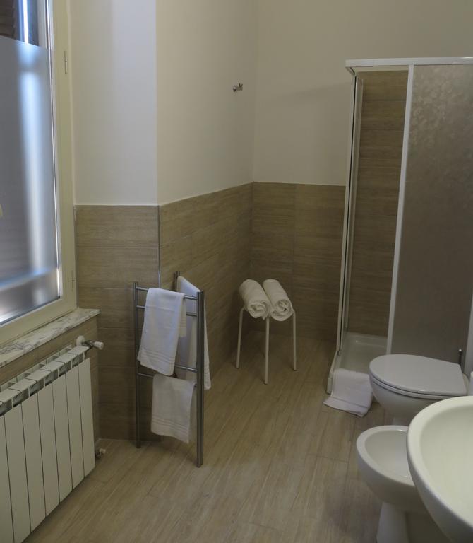 5 Rooms Affittacamere Civitavecchia Pokój zdjęcie