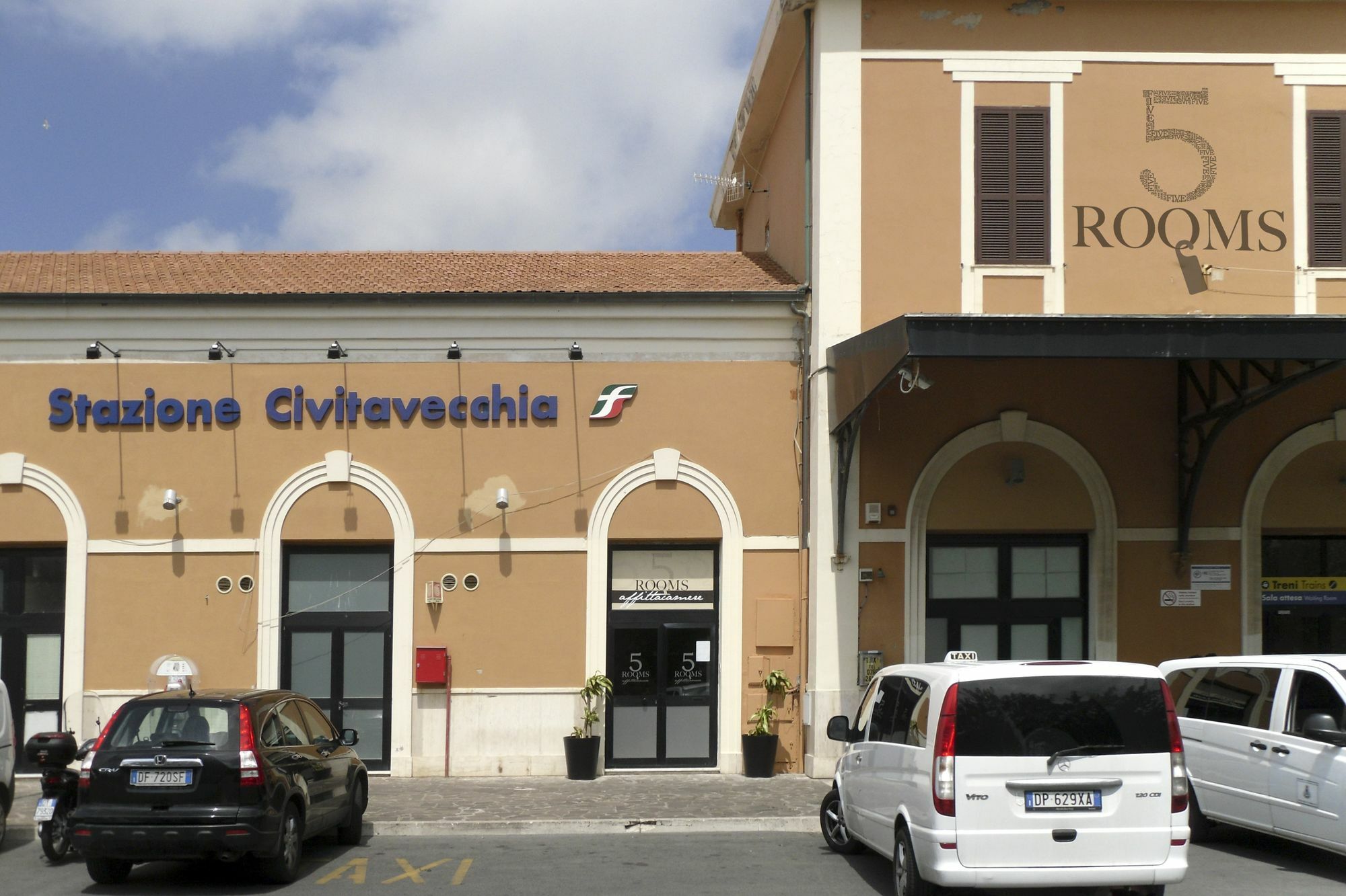 5 Rooms Affittacamere Civitavecchia Zewnętrze zdjęcie